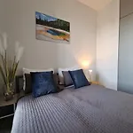 Mano Jura 2 Silver Apartment