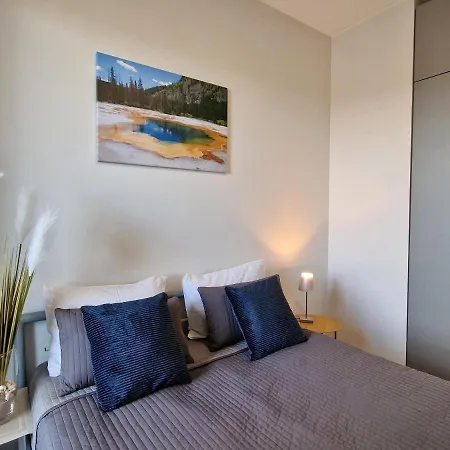 Mano Jura 2 Silver Apartment