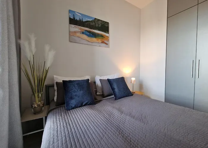 Mano Jura 2 Silver דירה